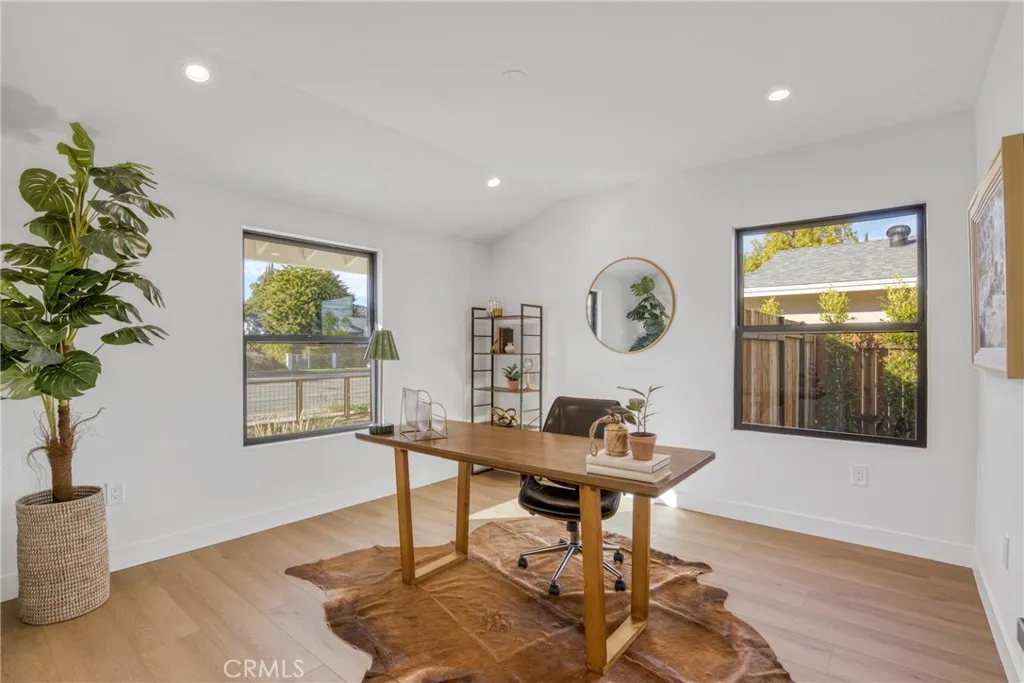 Additional image 21 of 7932 Woodlake, West Hills, CA 91304