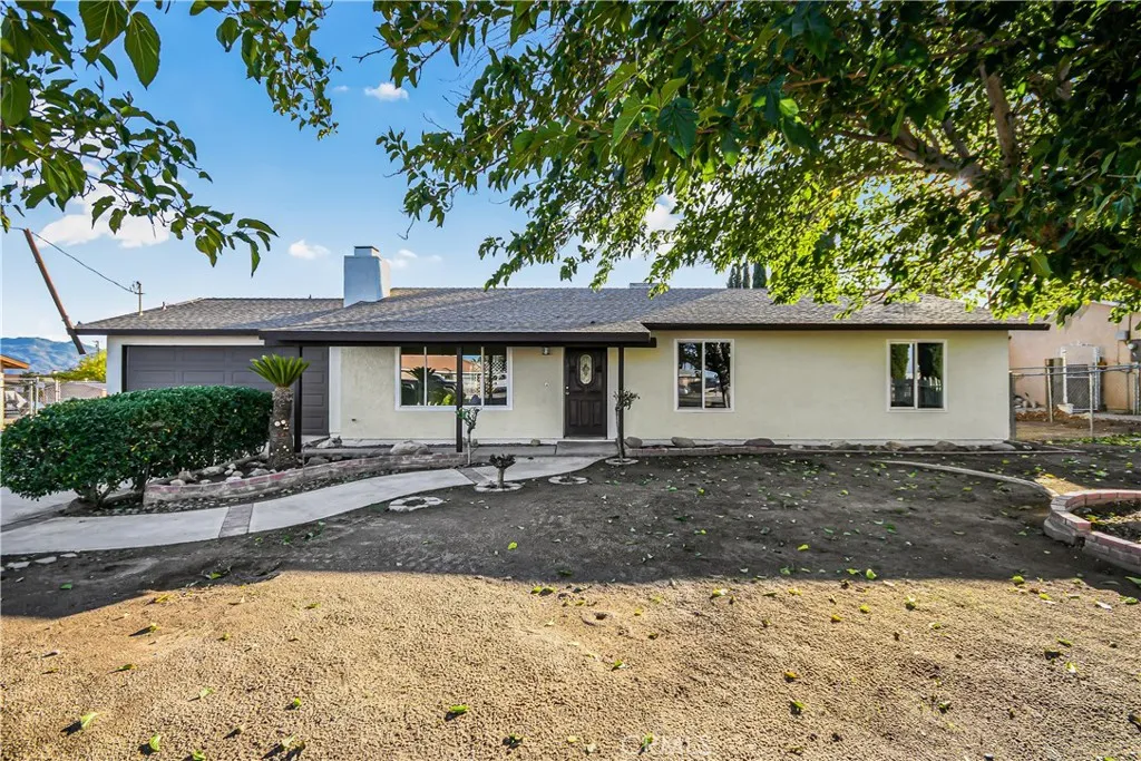 Additional image 2 of 16395 Allthorn St, Hesperia, CA 92345