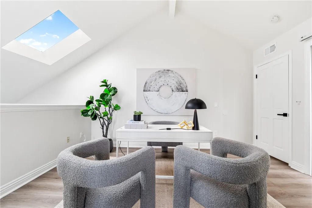 Additional image 42 of 423 18th Street, Huntington Beach, CA 92648