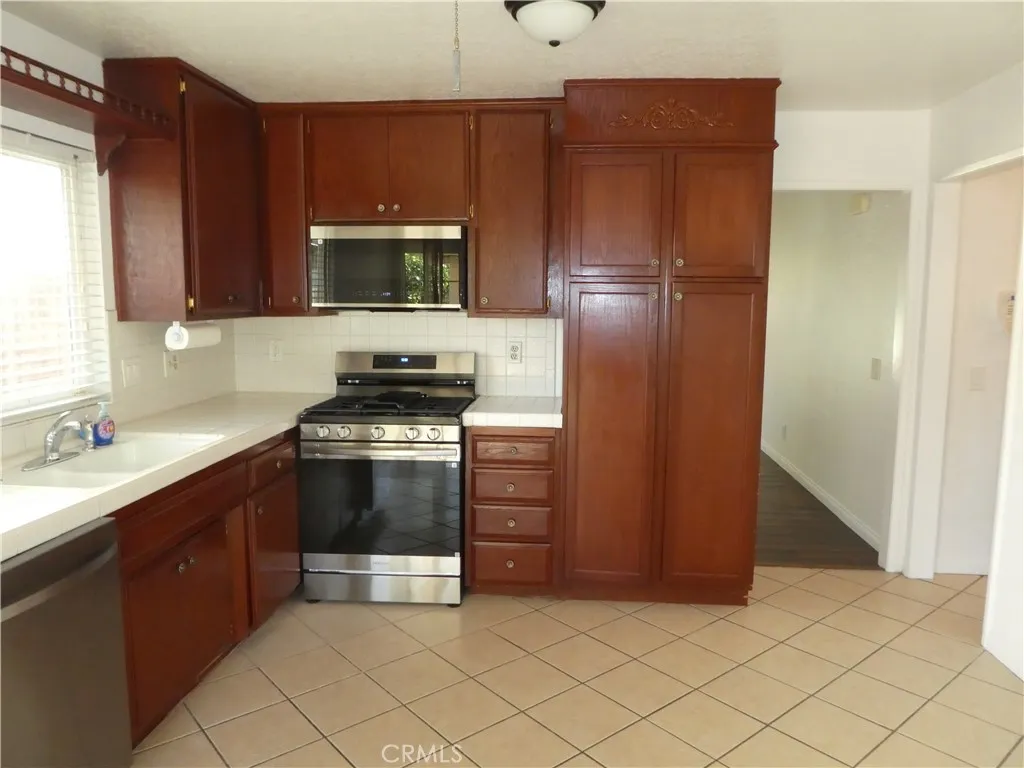 Additional image 8 of 3842 Ridge Road, Riverside, CA 92501