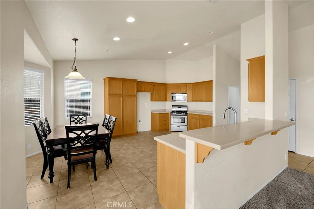 Additional image 82 of 21266 Colombard Way, Apple Valley, CA 92308