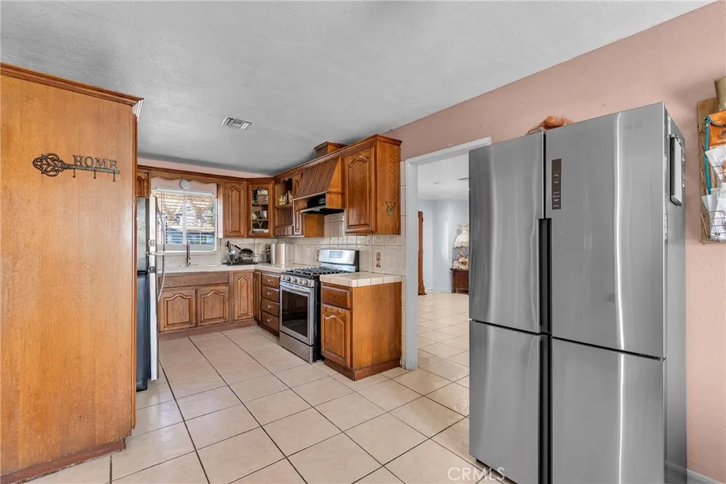 Additional image 41 of 2596 Trudy Pl, Pomona, CA 91766