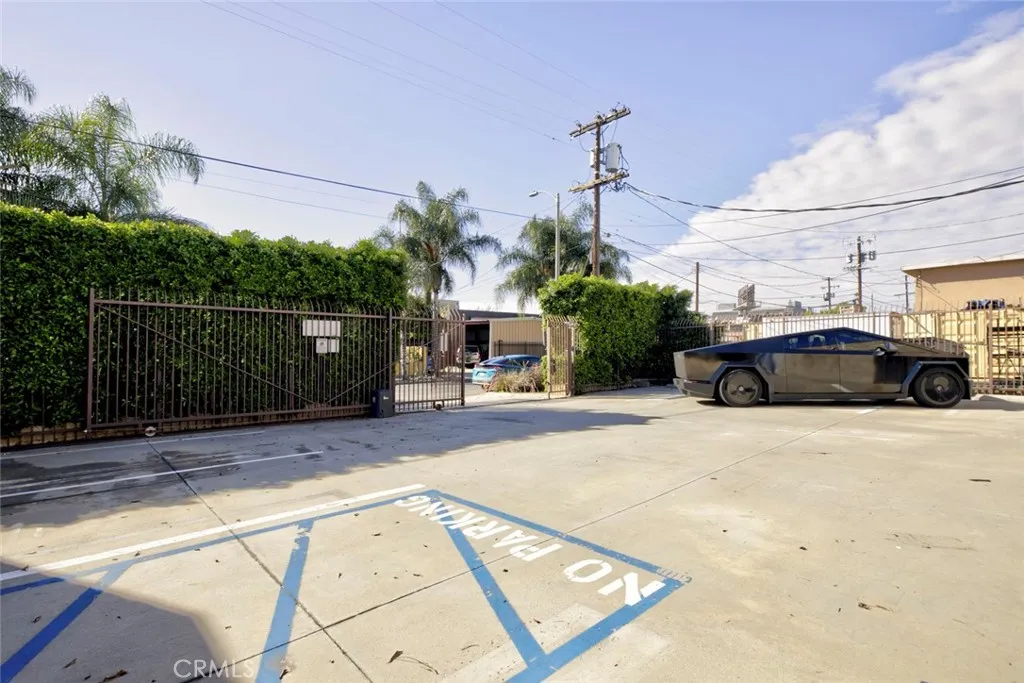 Additional image 51 of 18417 Bryant Street, Northridge, CA 91325