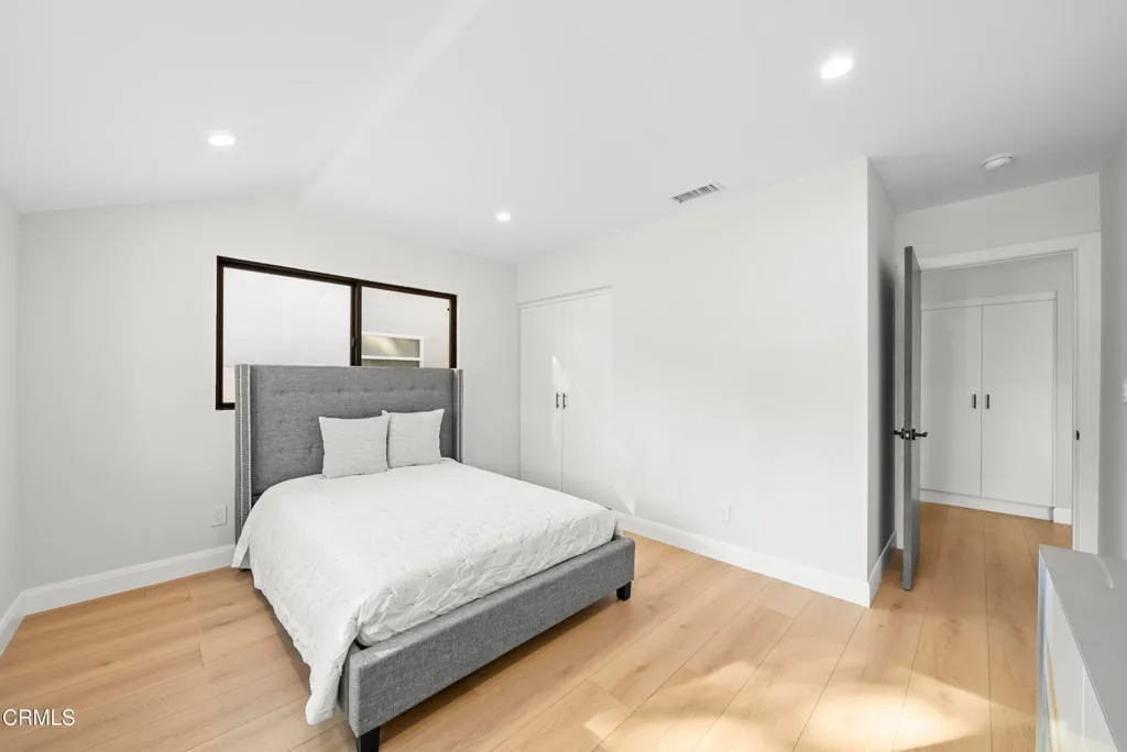 Additional image 29 of 14145 Weddington Street, Los Angeles, CA 91401