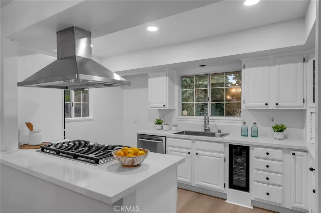 Additional image 33 of 19261 Brae Gln, Santa Ana, CA 92705