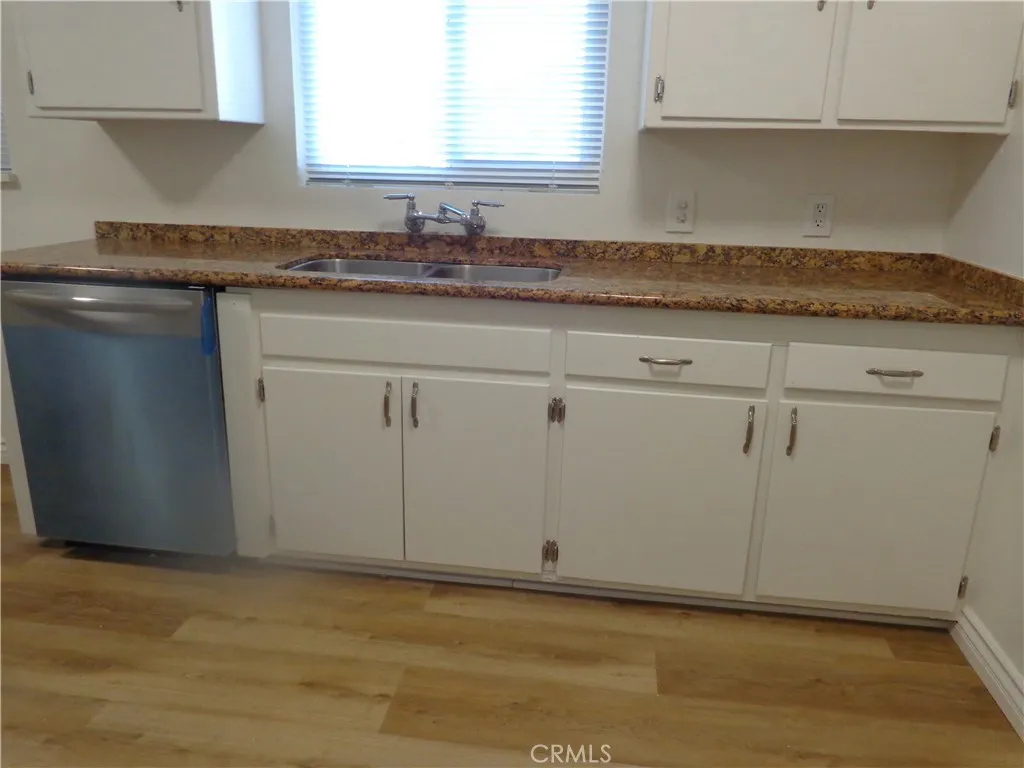 Additional image 33 of 19993 Rimrock Rd, Apple Valley, CA 92307