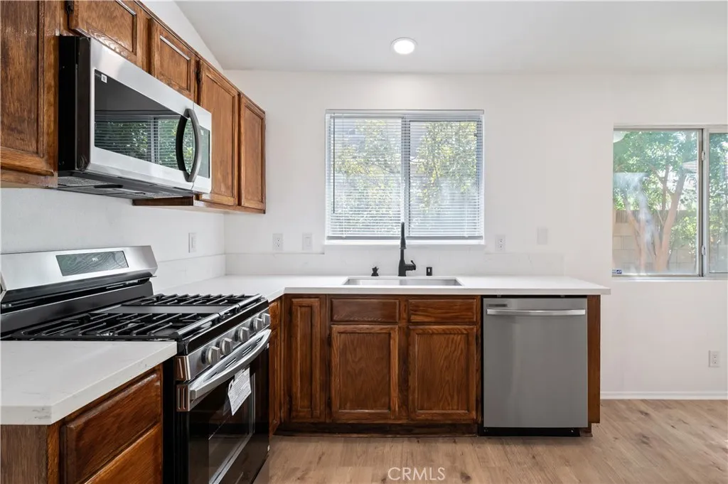 Additional image 42 of 44133 32nd St W, Lancaster, CA 93536