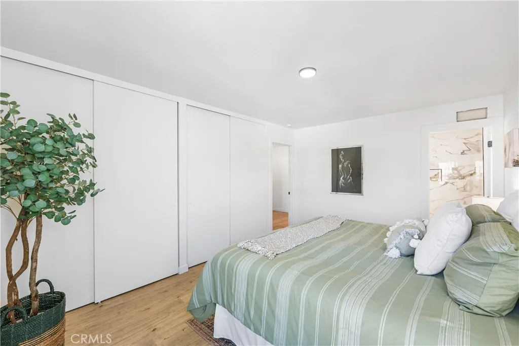 Additional image 39 of 22015 Romar Street, Chatsworth, CA 91311