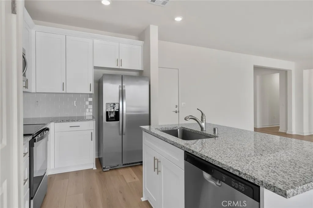 Additional image 4 of 14865 Indigo, Apple Valley, CA 92307