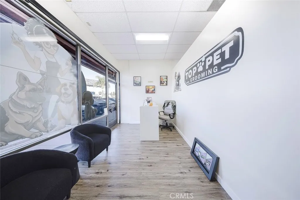 Additional image 18 of 19936 Ventura Boulevard, Woodland Hills, CA 91364