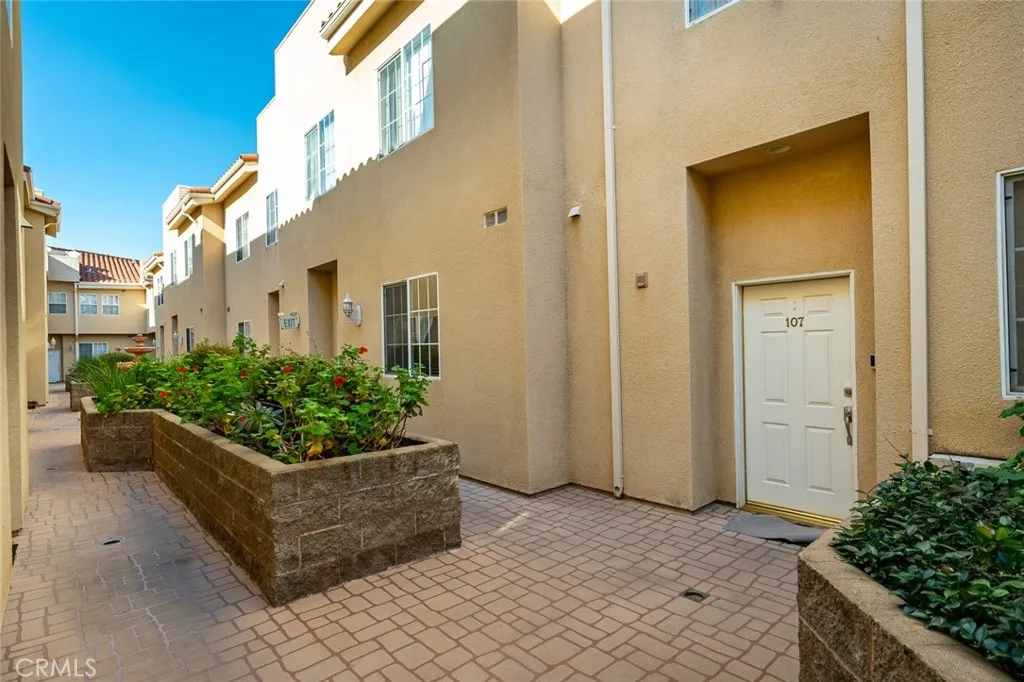 Additional image 83 of 3960 Pennsylvania Avenue Unit 107, La Crescenta, CA 91214