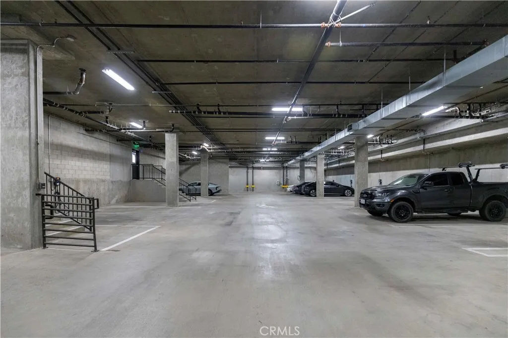 Additional image 79 of 288 S Oakland Ave Unit 211, Pasadena, CA 91101