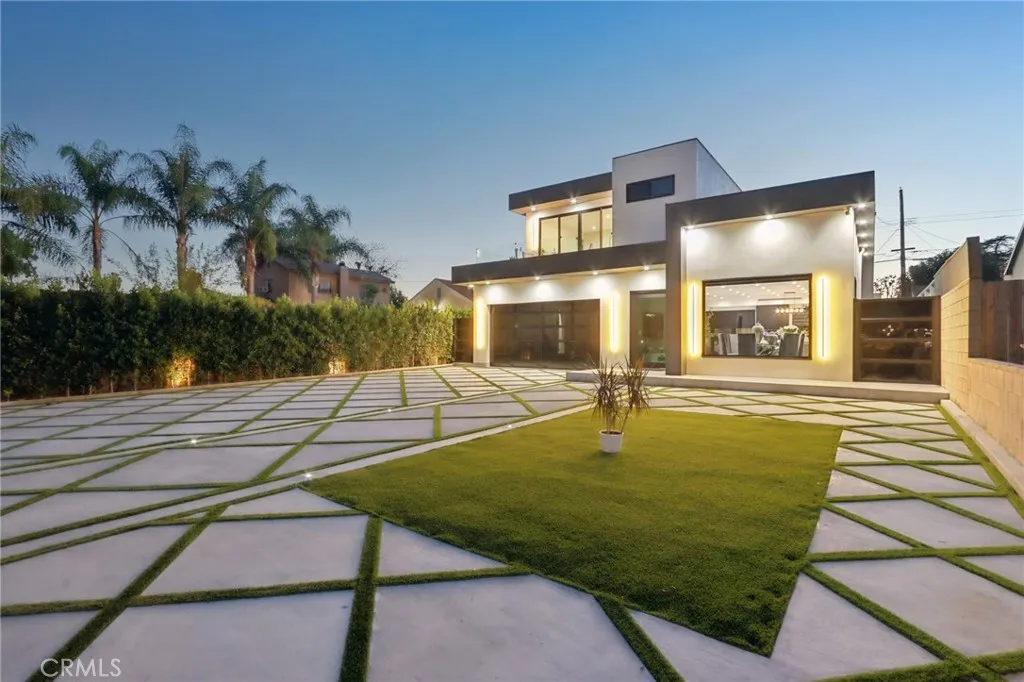 Additional image 64 of 2227 N Lamer Street, Burbank, CA 91504