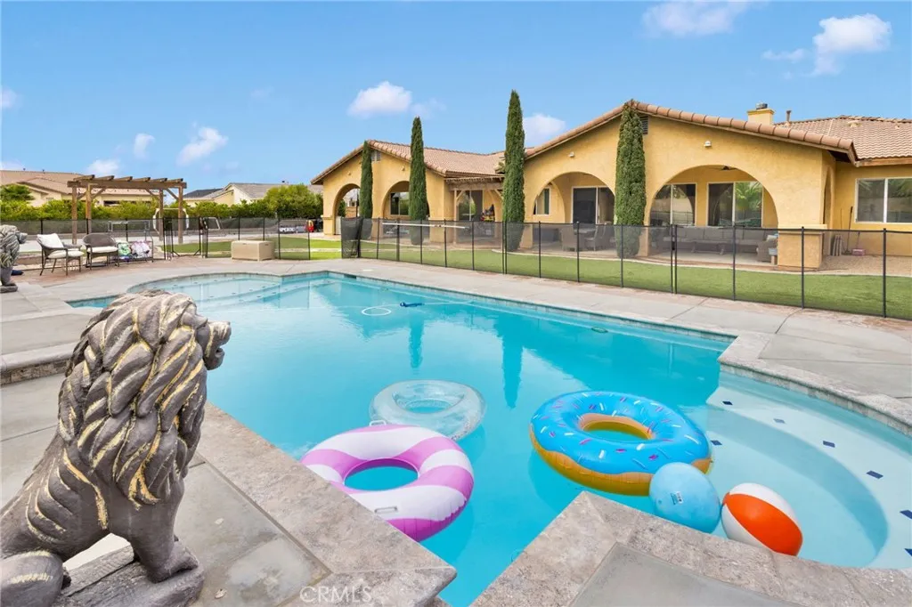 Additional image 123 of 20267 Fuji Court, Apple Valley, CA 92308