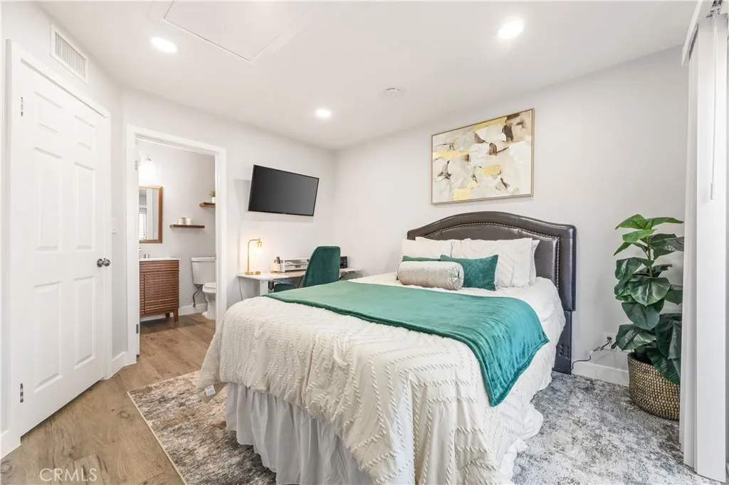 Additional image 90 of 430 E Spruce Ave Unit 65, Inglewood, CA 90301