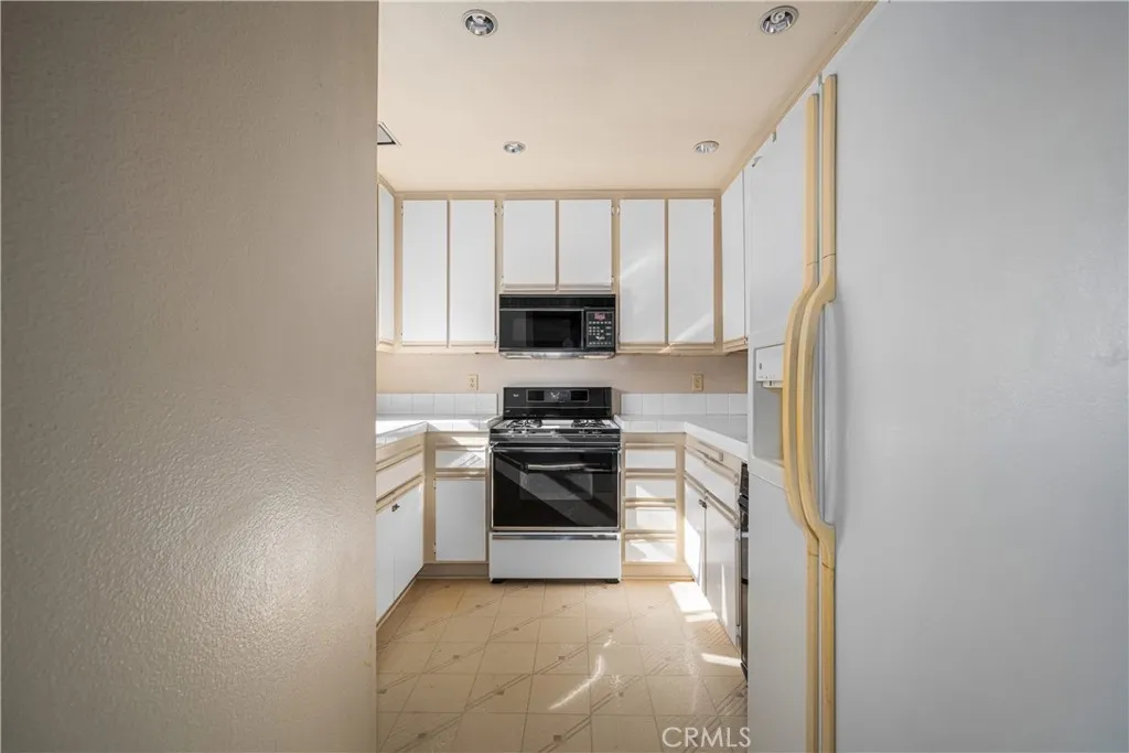 Additional image 21 of 3605 E Anaheim St Unit 407, Long Beach, CA 90804