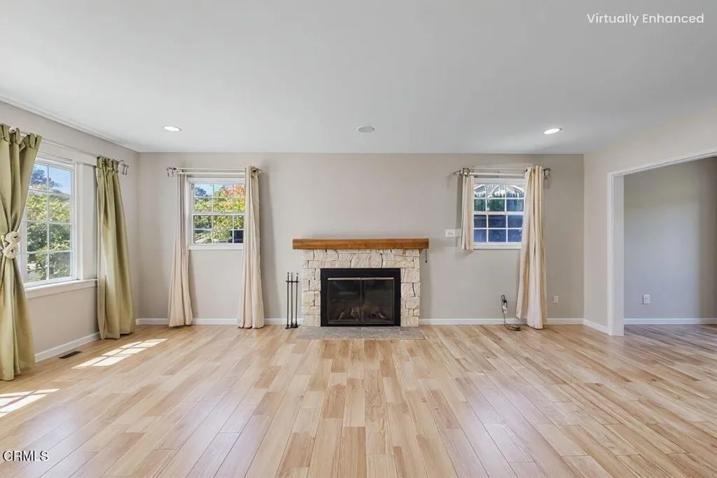 Additional image 8 of 16833 Nearview Dr, Canyon Country, CA 91387