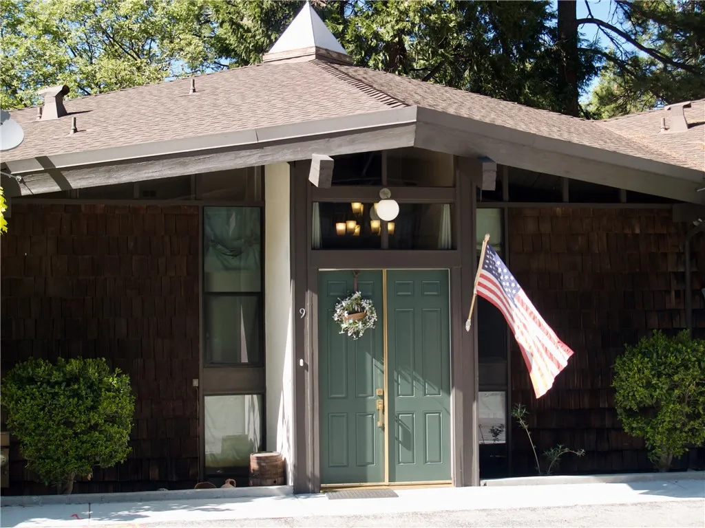 Additional image 25 of 872 Sierra Vista Drive Unit 9, Twin Peaks, CA 92391