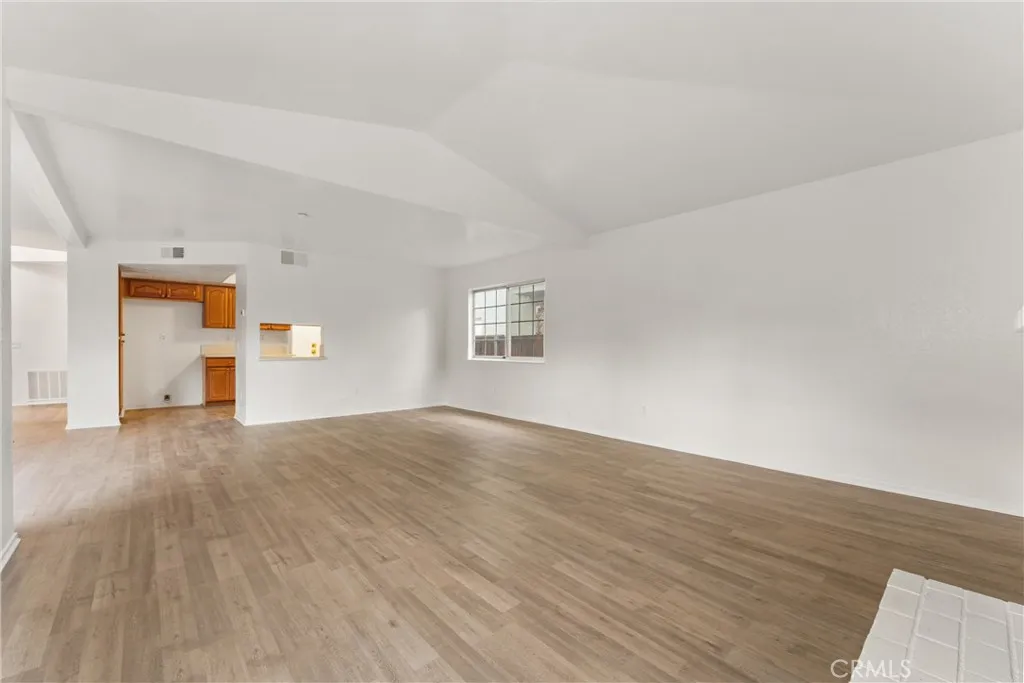 Additional image 12 of 338 Mildred St, Perris, CA 92571