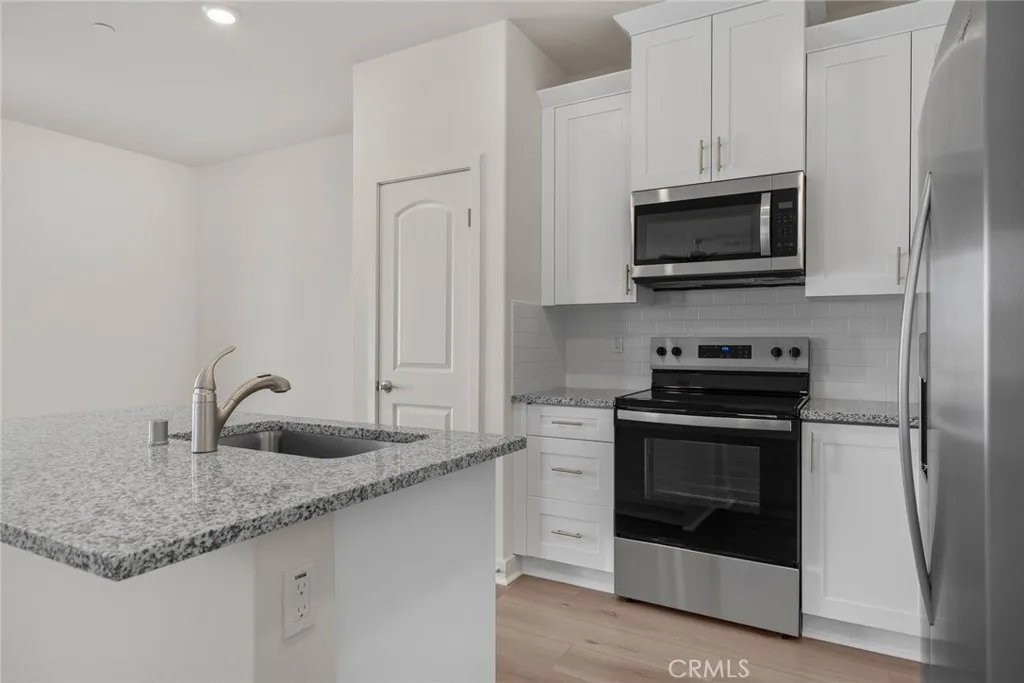Additional image 5 of 14865 Indigo, Apple Valley, CA 92307