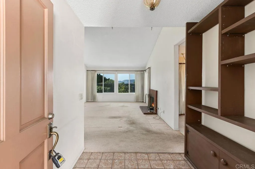 Additional image 38 of 320 Calle Adela, San Marcos, CA 92069