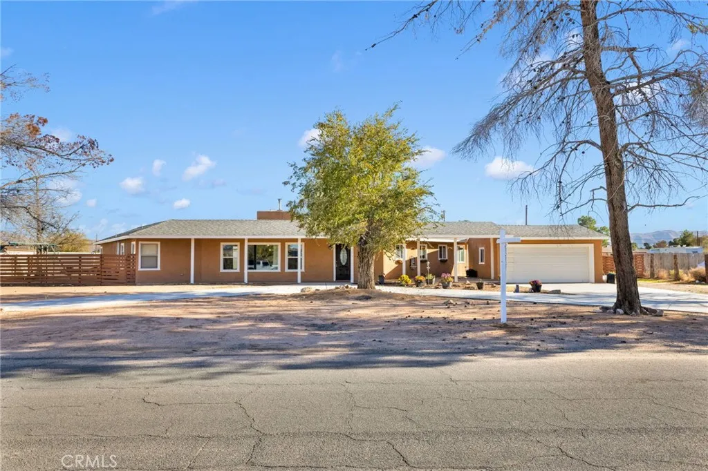 Additional image 3 of 14573 Gayhead Rd, Apple Valley, CA 92307