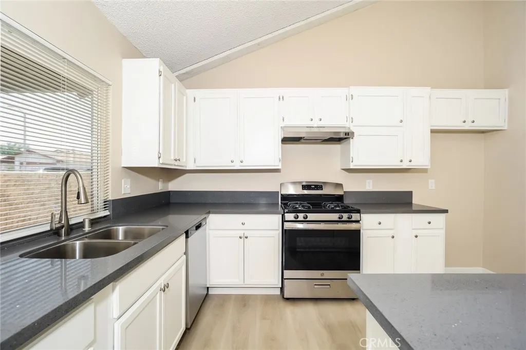 Additional image 7 of 1204 Donatello St, Lancaster, CA 93535