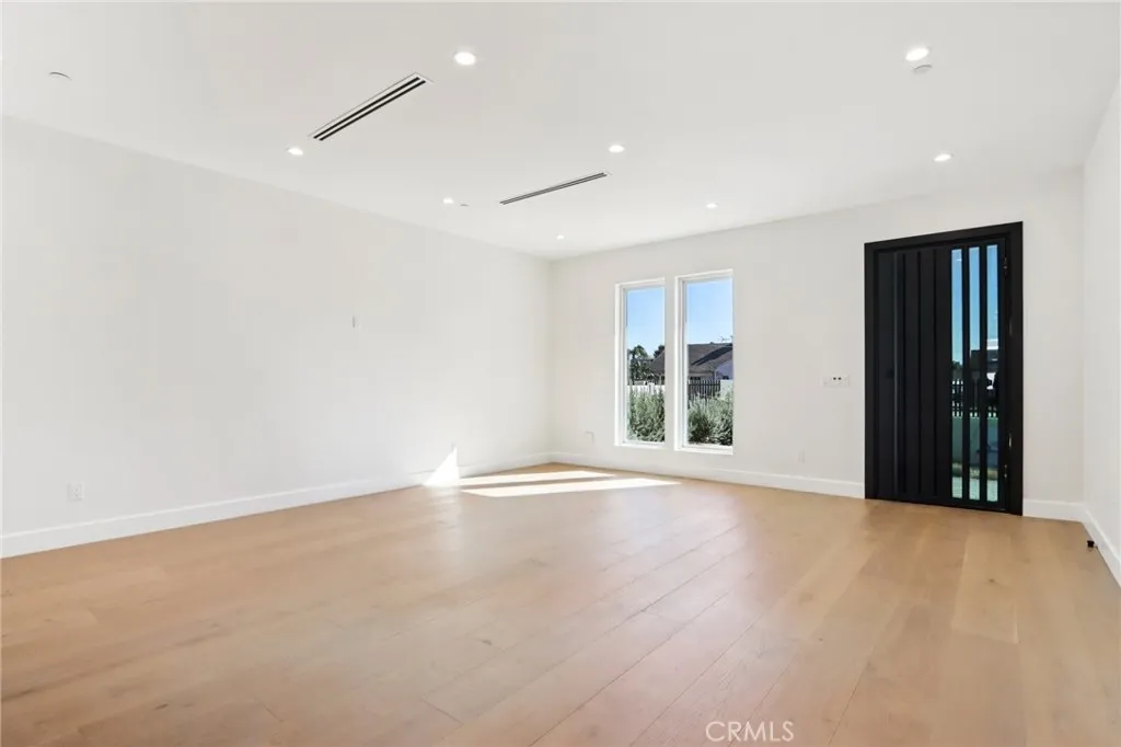 Additional image 57 of 14931 Vose Street, Van Nuys, CA 91405