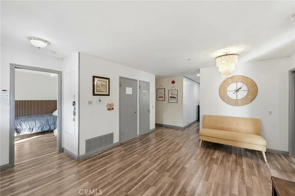 Additional image 44 of 27828 Parkvale Dr, Santa Clarita, CA 91350