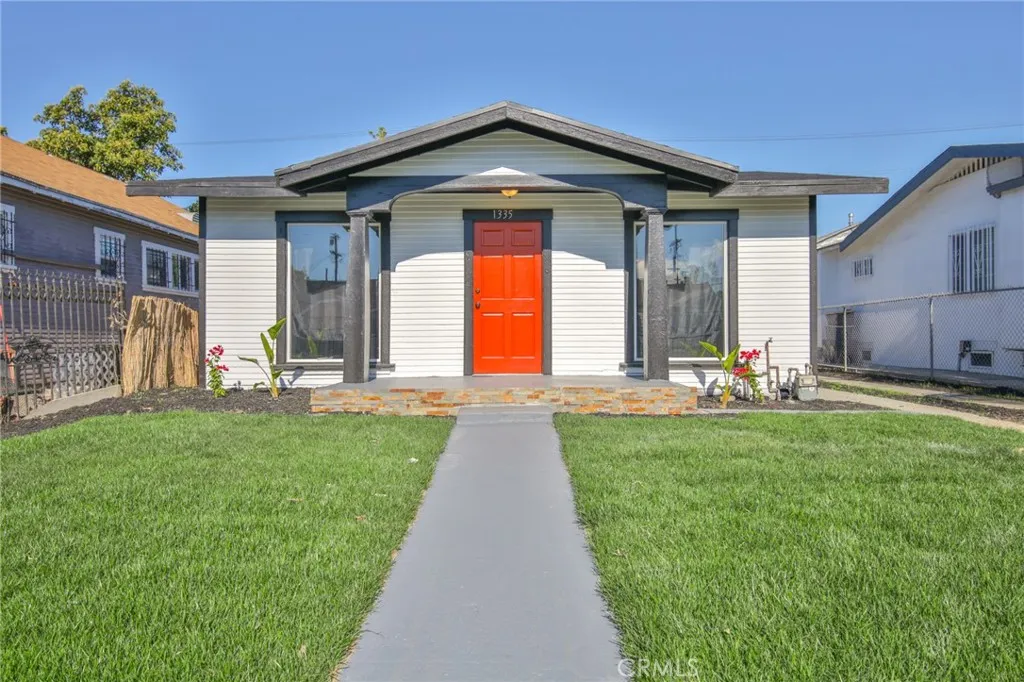 Additional image 10 of 1335 W 68th St, Los Angeles, CA 90044