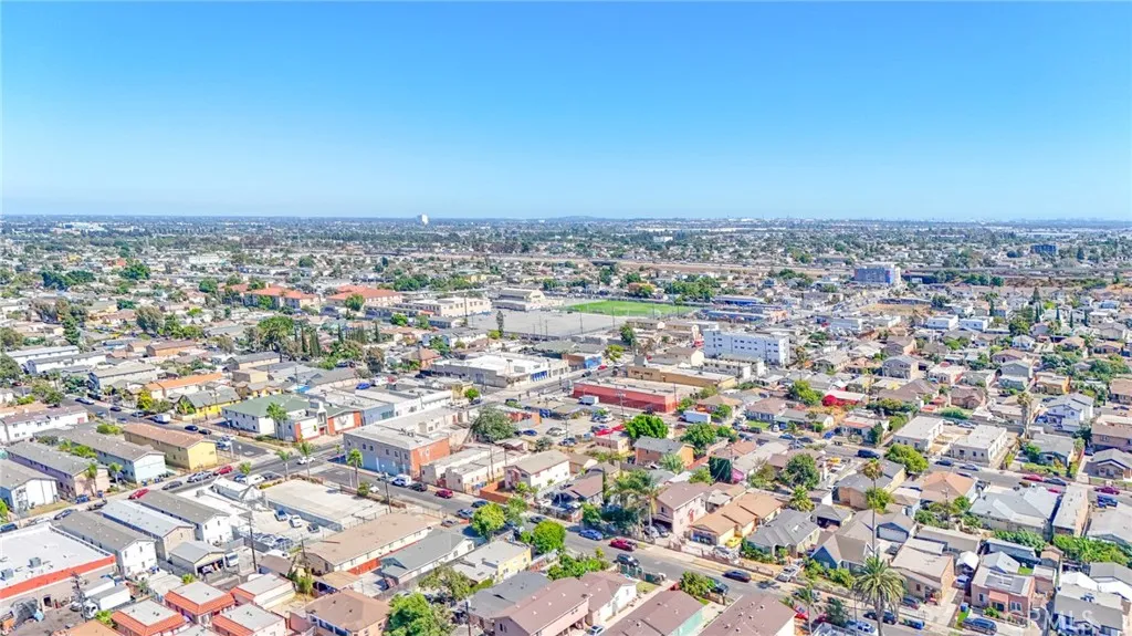 Additional image 35 of 10955 S Spring Street, Los Angeles, CA 90061