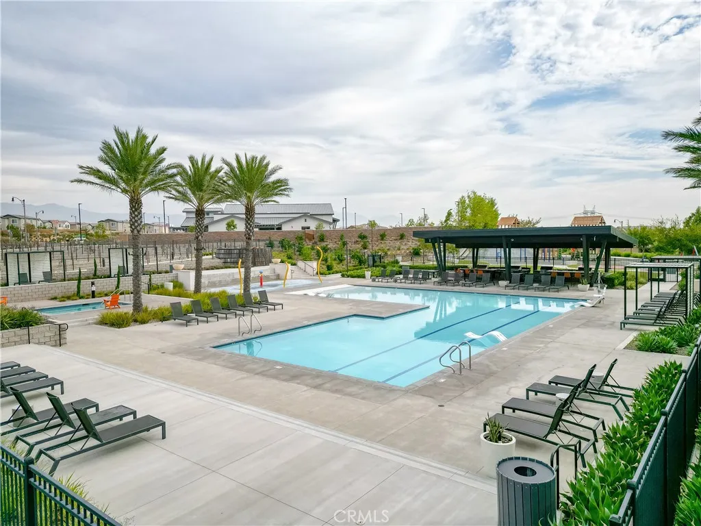 Additional image 113 of 16540 Wyndham Lane Unit 10, Fontana, CA 92336