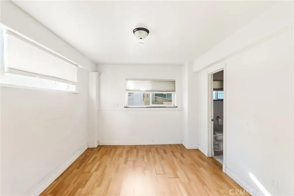 Additional image 70 of 261 E Crescent Avenue, Redlands, CA 92373