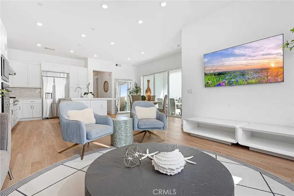 Additional image 33 of 408 Treble, Irvine, CA 92618