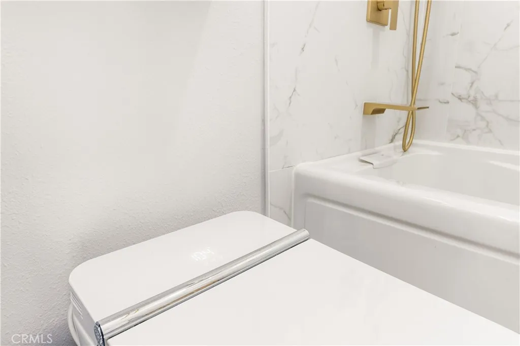 Additional image 85 of 430 E Spruce Ave Unit 65, Inglewood, CA 90301