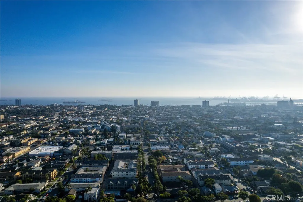 1724 E 8th St, Long Beach, CA 90813