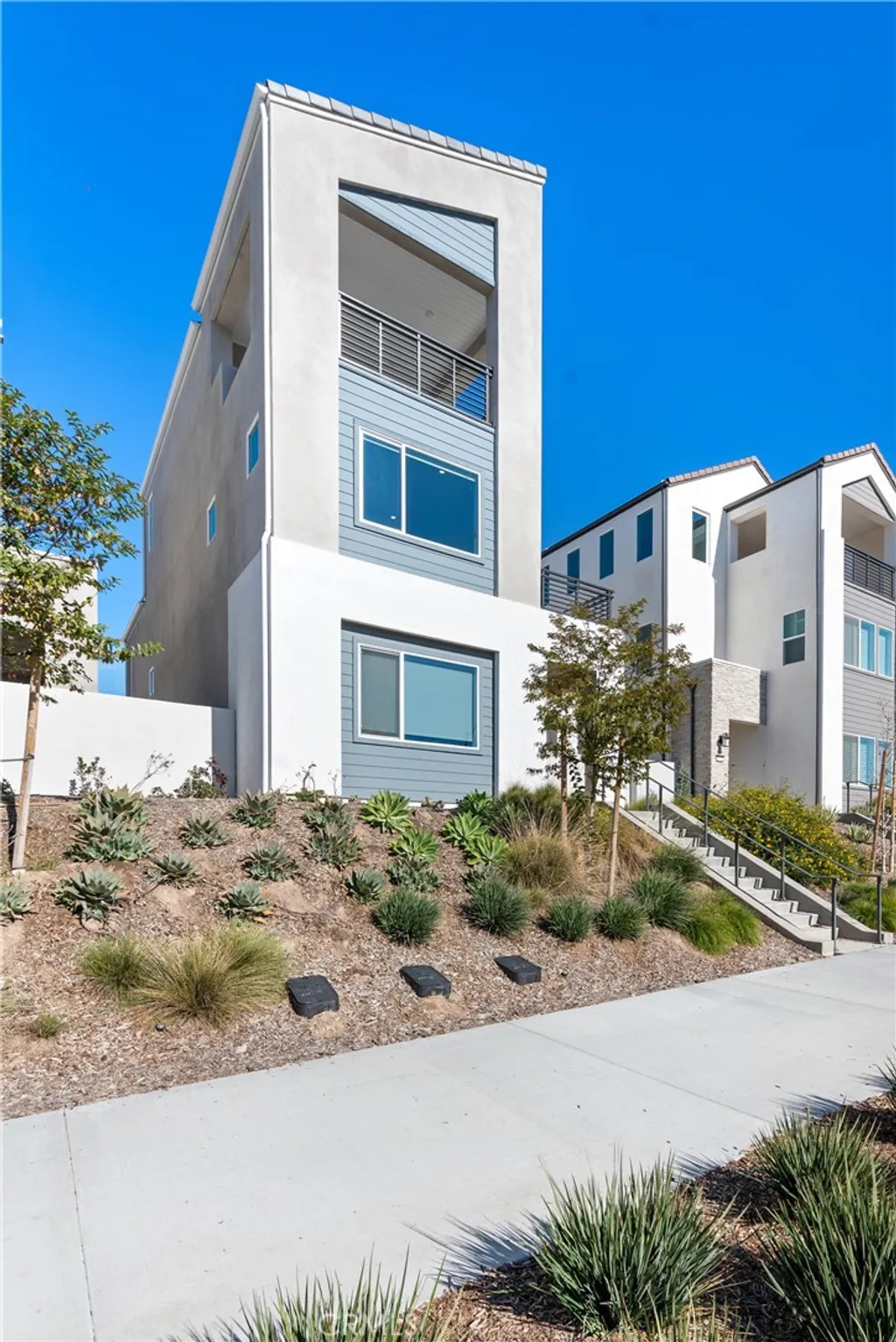 Additional image 54 of 408 Treble, Irvine, CA 92618