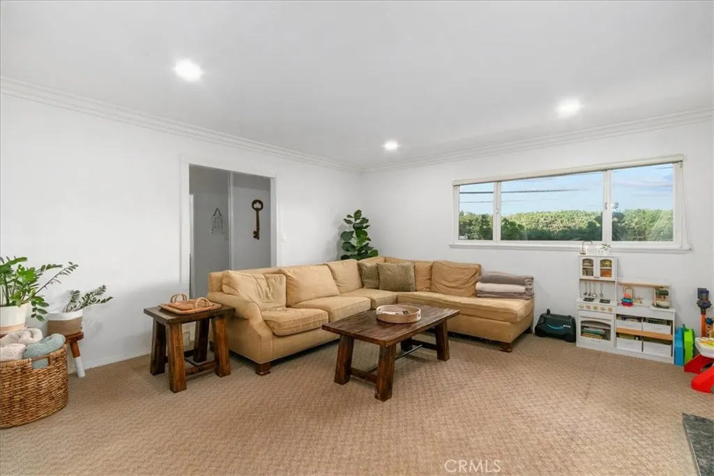 Additional image 8 of 1235 W Cypress Avenue, Redlands, CA 92373