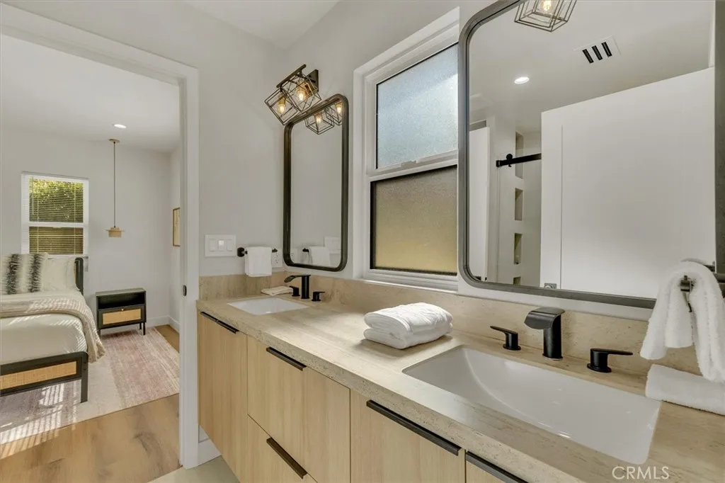 Additional image 31 of 266 Mabery Road, Santa Monica, CA 90402