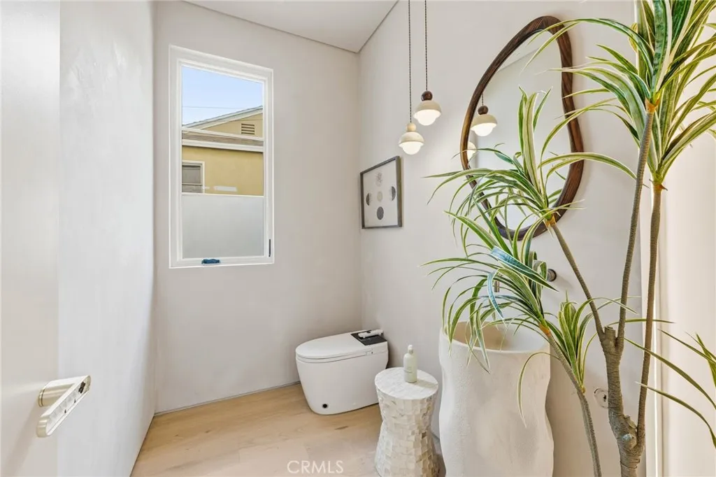 Additional image 61 of 16782 Otsego, Encino, CA 91436