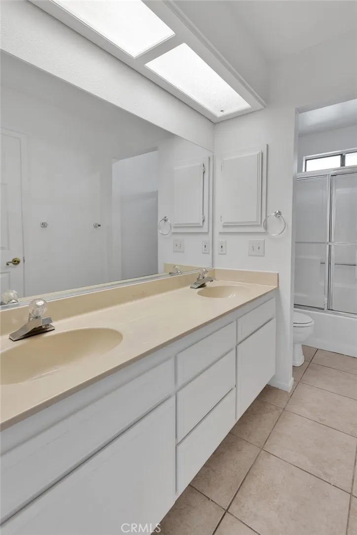 Additional image 70 of 18037 Mondamon Rd, Apple Valley, CA 92307