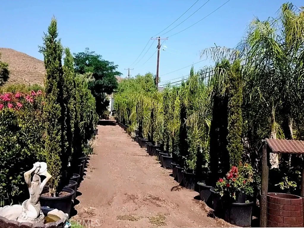 Additional image 5 of 21131 Ellis Ave, Perris, CA 92570