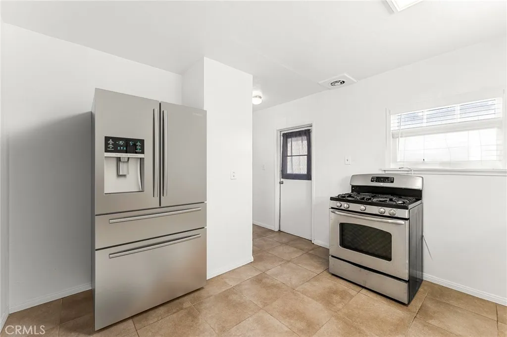 Additional image 25 of 939 E Olive Street, Colton, CA 92324