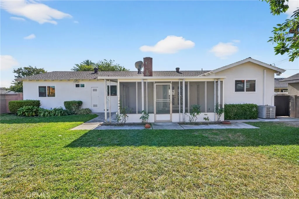 Additional image 98 of 445 E Hoover Ave, Orange, CA 92867