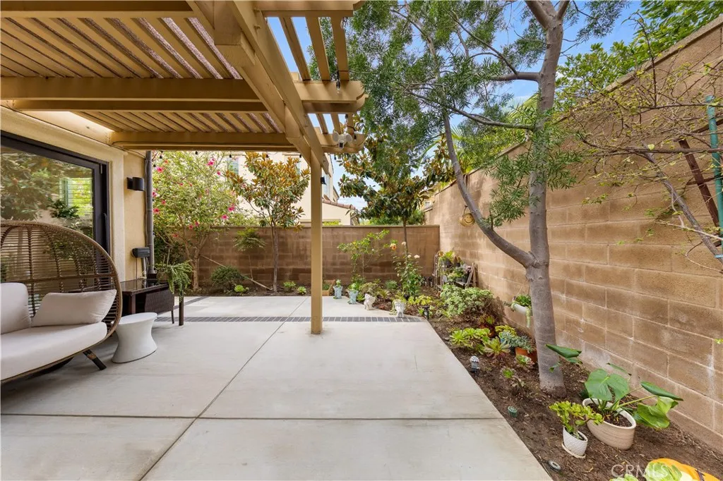 Additional image 34 of 59 Durham, Irvine, CA 92620