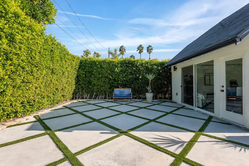 Additional image 31 of 1911 W Kenneth Rd, Glendale, CA 91201