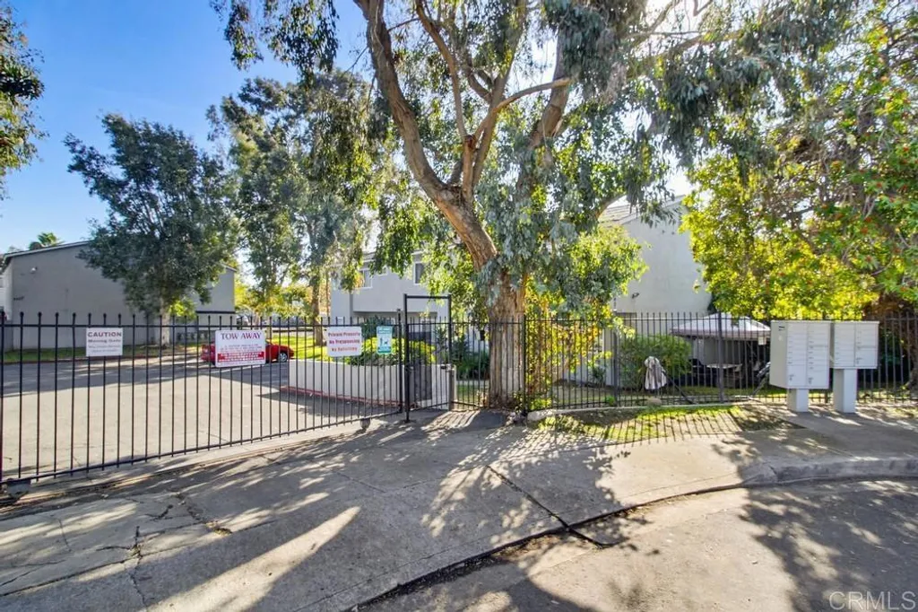 4421 Tremont St Unit 27, San Diego, CA 92102