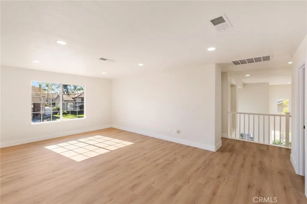 Additional image 95 of 1015 E Deerfield St, Ontario, CA 91761