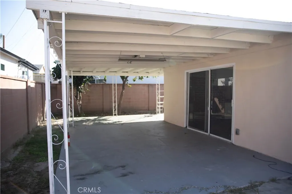 Additional image 91 of 9726 Kauffman Avenue, South Gate, CA 91355