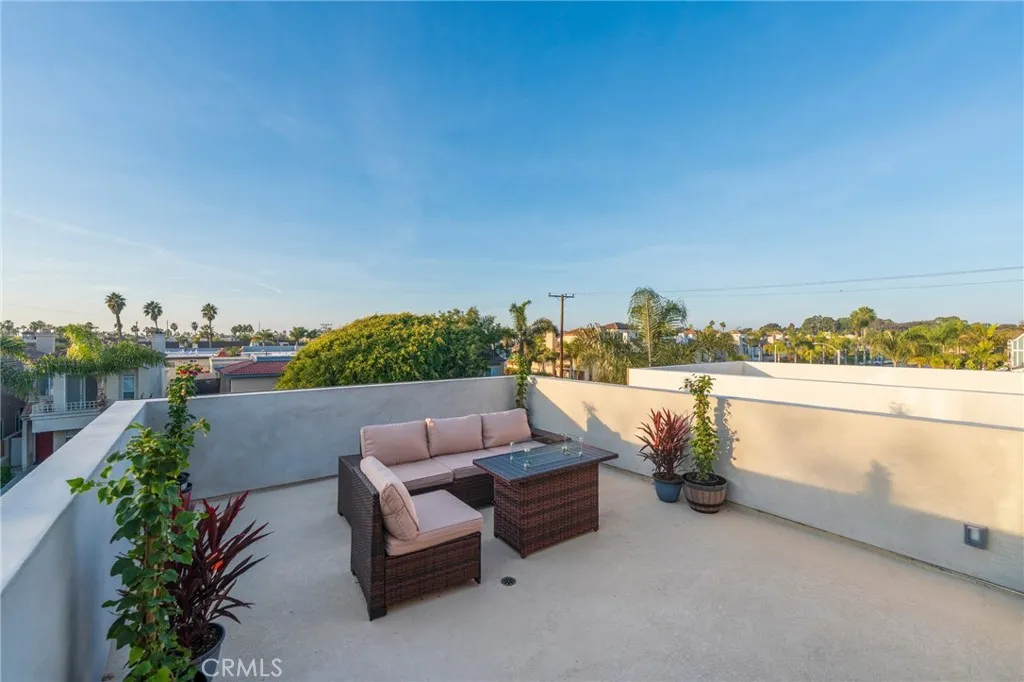 Additional image 41 of 422 20th Street, Huntington Beach, CA 92648